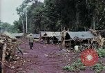 Image réfugiés cambodgiens Boung Long Cambodge, 1970, de la seconde 4 séquences d'archives historiques vidéo 65675070843