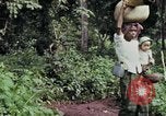 Image réfugiés cambodgiens Boung Long Cambodge, 1970, de la seconde 46 séquences d'archives historiques vidéo 65675070843