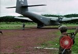 Standbild kambodschanische Flüchtlinge Boung lange Kambodscha, 1970, aus Sekunde 12 historischem Filmmaterial Videoclip 65675070846