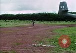 Standbild kambodschanische Flüchtlinge Boung lange Kambodscha, 1970, aus Sekunde 27 historischem Filmmaterial Videoclip 65675070846