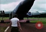 Standbild kambodschanische Flüchtlinge Boung lange Kambodscha, 1970, aus Sekunde 40 historischem Filmmaterial Videoclip 65675070846