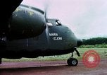 Standbild kambodschanische Flüchtlinge Boung lange Kambodscha, 1970, aus Sekunde 55 historischem Filmmaterial Videoclip 65675070846