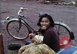 Image réfugiés cambodgiens Boung Long Cambodge, 1970, de la seconde 4 séquences d'archives historiques vidéo 65675070847