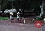 Image réfugiés cambodgiens Boung Long Cambodge, 1970, de la seconde 22 séquences d'archives historiques vidéo 65675070847