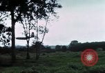 Image réfugiés cambodgiens Boung Long Cambodge, 1970, de la seconde 32 séquences d'archives historiques vidéo 65675070847