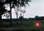 Image réfugiés cambodgiens Boung Long Cambodge, 1970, de la seconde 33 séquences d'archives historiques vidéo 65675070847