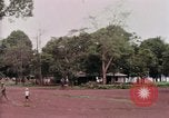 Image réfugiés cambodgiens Boung Long Cambodge, 1970, de la seconde 41 séquences d'archives historiques vidéo 65675070847