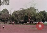 Image réfugiés cambodgiens Boung Long Cambodge, 1970, de la seconde 42 séquences d'archives historiques vidéo 65675070847