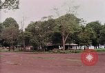 Image réfugiés cambodgiens Boung Long Cambodge, 1970, de la seconde 46 séquences d'archives historiques vidéo 65675070847