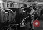 Image usine Ford Dearborn Michigan USA, 1920, de la seconde 17 séquences d'archives historiques vidéo 65675070883