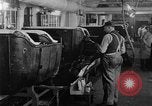 Image usine Ford Dearborn Michigan USA, 1920, de la seconde 24 séquences d'archives historiques vidéo 65675070883