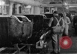 Image usine Ford Dearborn Michigan USA, 1920, de la seconde 27 séquences d'archives historiques vidéo 65675070883