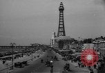 Immagine di Città balneare britannica nella seconda guerra mondiale Lancashire Inghilterra, 1944, secondo 3 filmato di repertorio 65675070893