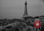 Immagine di Città balneare britannica nella seconda guerra mondiale Lancashire Inghilterra, 1944, secondo 8 filmato di repertorio 65675070893