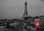Immagine di Città balneare britannica nella seconda guerra mondiale Lancashire Inghilterra, 1944, secondo 14 filmato di repertorio 65675070893