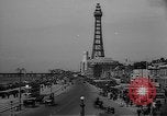 Immagine di Città balneare britannica nella seconda guerra mondiale Lancashire Inghilterra, 1944, secondo 15 filmato di repertorio 65675070893