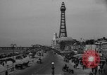 Immagine di Città balneare britannica nella seconda guerra mondiale Lancashire Inghilterra, 1944, secondo 20 filmato di repertorio 65675070893