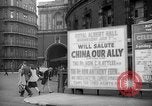Immagine di Attività civili Londra Inghilterra Regno Unito, 1943, secondo 9 filmato di repertorio 65675070895