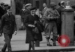 Immagine di Attività civili Londra Inghilterra Regno Unito, 1943, secondo 56 filmato di repertorio 65675070895