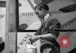Immagine di Piccadilly Circus Londra Inghilterra Regno Unito, 1943, secondo 62 filmato di repertorio 65675070896