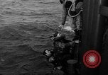 Immagine di Landing Craft pozzi meccanizzati su D-Day Canale in inglese, 1944, secondo 31 filmato di repertorio 65675070901