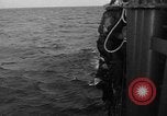 Immagine di Landing Craft pozzi meccanizzati su D-Day Canale in inglese, 1944, secondo 36 filmato di repertorio 65675070901