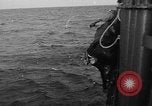 Immagine di Landing Craft pozzi meccanizzati su D-Day Canale in inglese, 1944, secondo 38 filmato di repertorio 65675070901