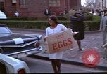 Immagine di Aiuto ai bisognosi dopo 1968 sommosse Washington DC USA, 1968, secondo 11 filmato di repertorio 65675070912