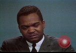 Standbild Mann United States USA, 1968, aus Sekunde 15 historischem Filmmaterial Videoclip 65675070924