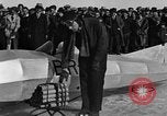 Standbild rocket Sled Syracuse New York USA, 1931, aus Sekunde 17 historischem Filmmaterial Videoclip 65675070926