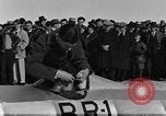 Standbild rocket Sled Syracuse New York USA, 1931, aus Sekunde 35 historischem Filmmaterial Videoclip 65675070926