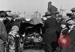 Immagine di 6 ruote di auto Detroit Michigan USA, 1931, secondo 14 filmato di repertorio 65675070928