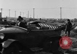 Immagine di 6 ruote di auto Detroit Michigan USA, 1931, secondo 27 filmato di repertorio 65675070928