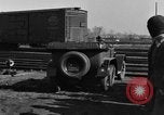 Immagine di 6 ruote di auto Detroit Michigan USA, 1931, secondo 35 filmato di repertorio 65675070928
