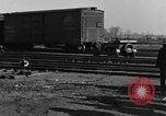 Immagine di 6 ruote di auto Detroit Michigan USA, 1931, secondo 47 filmato di repertorio 65675070928