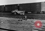 Immagine di 6 ruote di auto Detroit Michigan USA, 1931, secondo 53 filmato di repertorio 65675070928