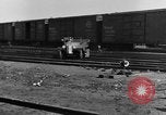 Immagine di 6 ruote di auto Detroit Michigan USA, 1931, secondo 56 filmato di repertorio 65675070928