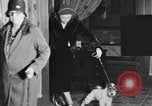 Standbild Schönheitsbehandlungen für Hunde Portland Oregon USA, 1931, aus Sekunde 15 historischem Filmmaterial Videoclip 65675070930