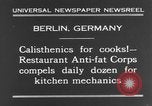 Immagine di Calisthenics per cuochi Berlino Germania, 1931, secondo 12 filmato di repertorio 65675070931