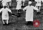 Immagine di Calisthenics per cuochi Berlino Germania, 1931, secondo 39 filmato di repertorio 65675070931