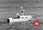 Standbild Wasser-ski Polo Winter Haven Florida USA, 1931, aus Sekunde 12 historischem Filmmaterial Videoclip 65675070932