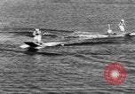 Standbild Wasser-ski Polo Winter Haven Florida USA, 1931, aus Sekunde 24 historischem Filmmaterial Videoclip 65675070932