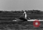 Standbild Wasser-ski Polo Winter Haven Florida USA, 1931, aus Sekunde 31 historischem Filmmaterial Videoclip 65675070932