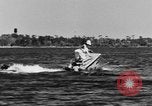 Standbild Wasser-ski Polo Winter Haven Florida USA, 1931, aus Sekunde 38 historischem Filmmaterial Videoclip 65675070932