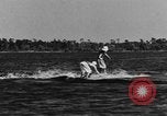 Standbild Wasser-ski Polo Winter Haven Florida USA, 1931, aus Sekunde 39 historischem Filmmaterial Videoclip 65675070932