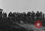 Standbild Marathon Fahrrad-Rennen Brighton England, 1931, aus Sekunde 11 historischem Filmmaterial Videoclip 65675070933