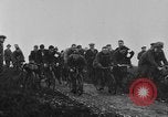 Standbild Marathon Fahrrad-Rennen Brighton England, 1931, aus Sekunde 12 historischem Filmmaterial Videoclip 65675070933