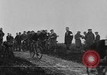 Standbild Marathon Fahrrad-Rennen Brighton England, 1931, aus Sekunde 20 historischem Filmmaterial Videoclip 65675070933