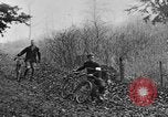 Standbild Marathon Fahrrad-Rennen Brighton England, 1931, aus Sekunde 46 historischem Filmmaterial Videoclip 65675070933