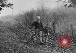 Standbild Marathon Fahrrad-Rennen Brighton England, 1931, aus Sekunde 47 historischem Filmmaterial Videoclip 65675070933